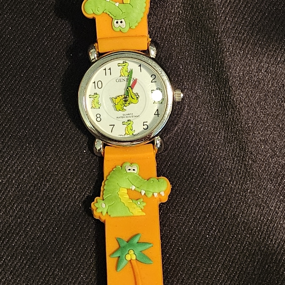 GENEVA CHILDREN’S ALLIGATOR WATCH ORANGE SILICONE BAND WITH 3D CHARMS
